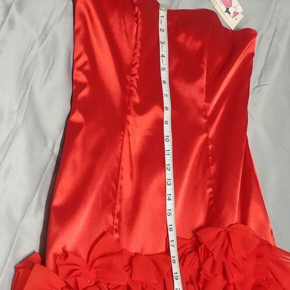 NWT Dana Mathers D1107B One Shoulder Flamenco Prom Slit Bright Red Dress 10 - Picture 7 of 9